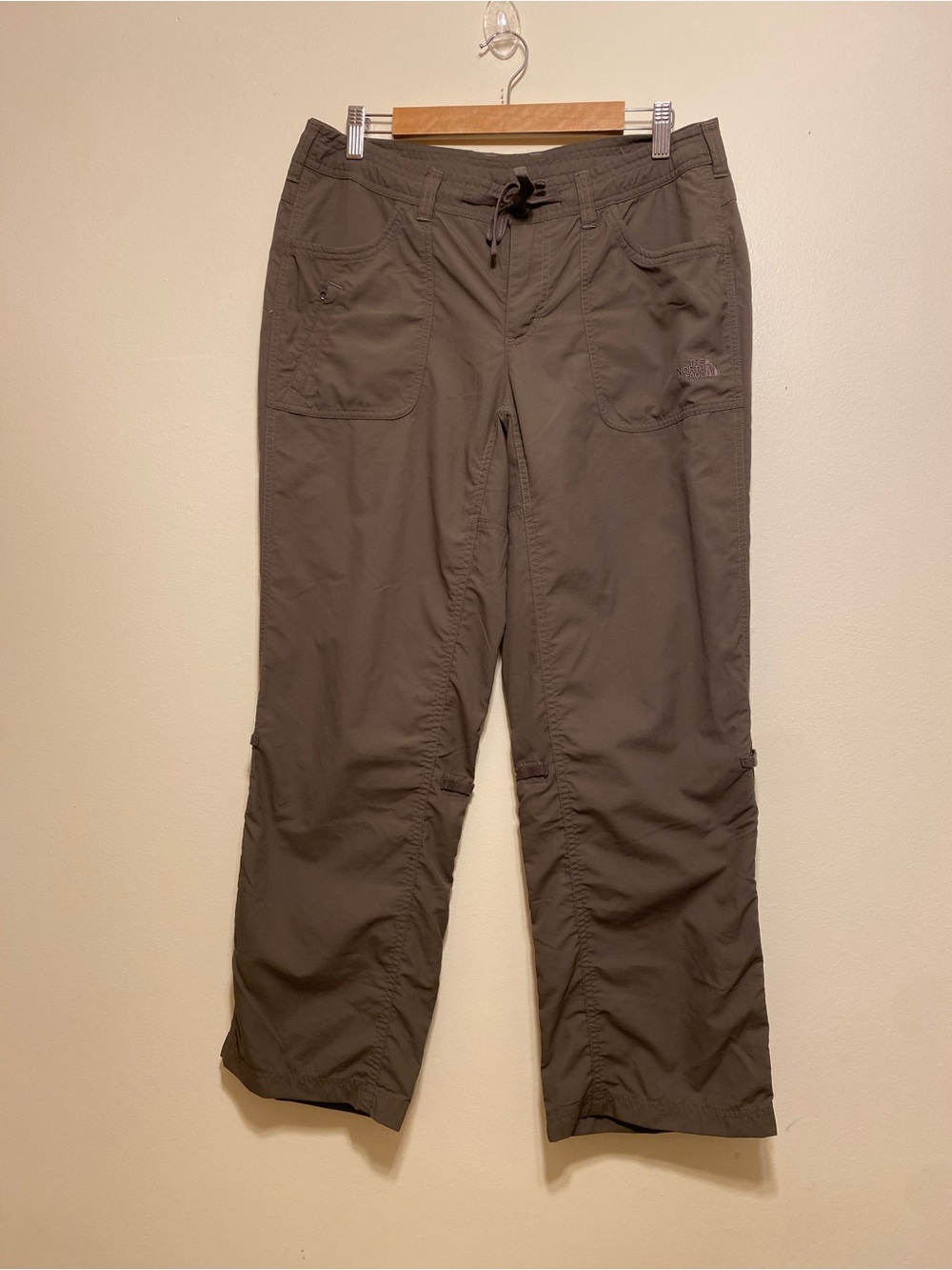 The North Face Olive Green Cargo Pants. Size 10